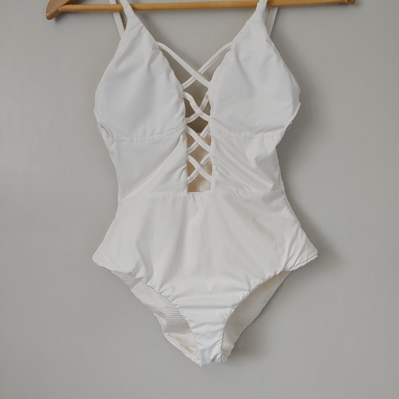 Dippin Daisys Bliss One Piece Swimsuit Criss Cross Size Small White Dove - Picture 6 of 16